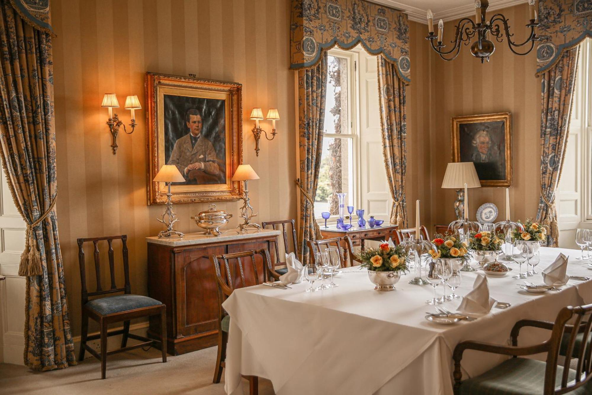 Kinloch House *