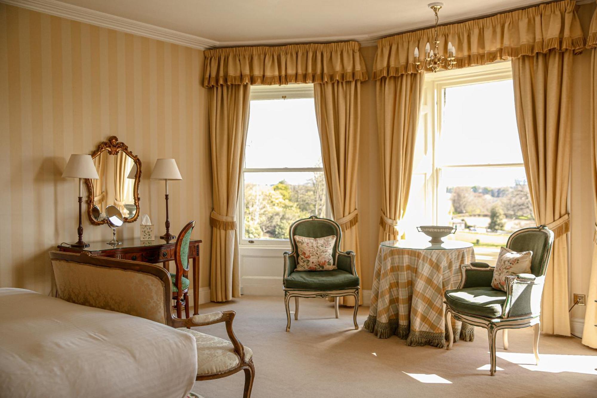 Kinloch House *